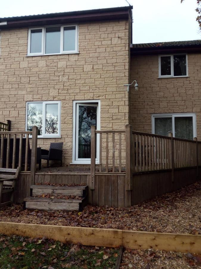 New Cottage Chalford Exterior photo